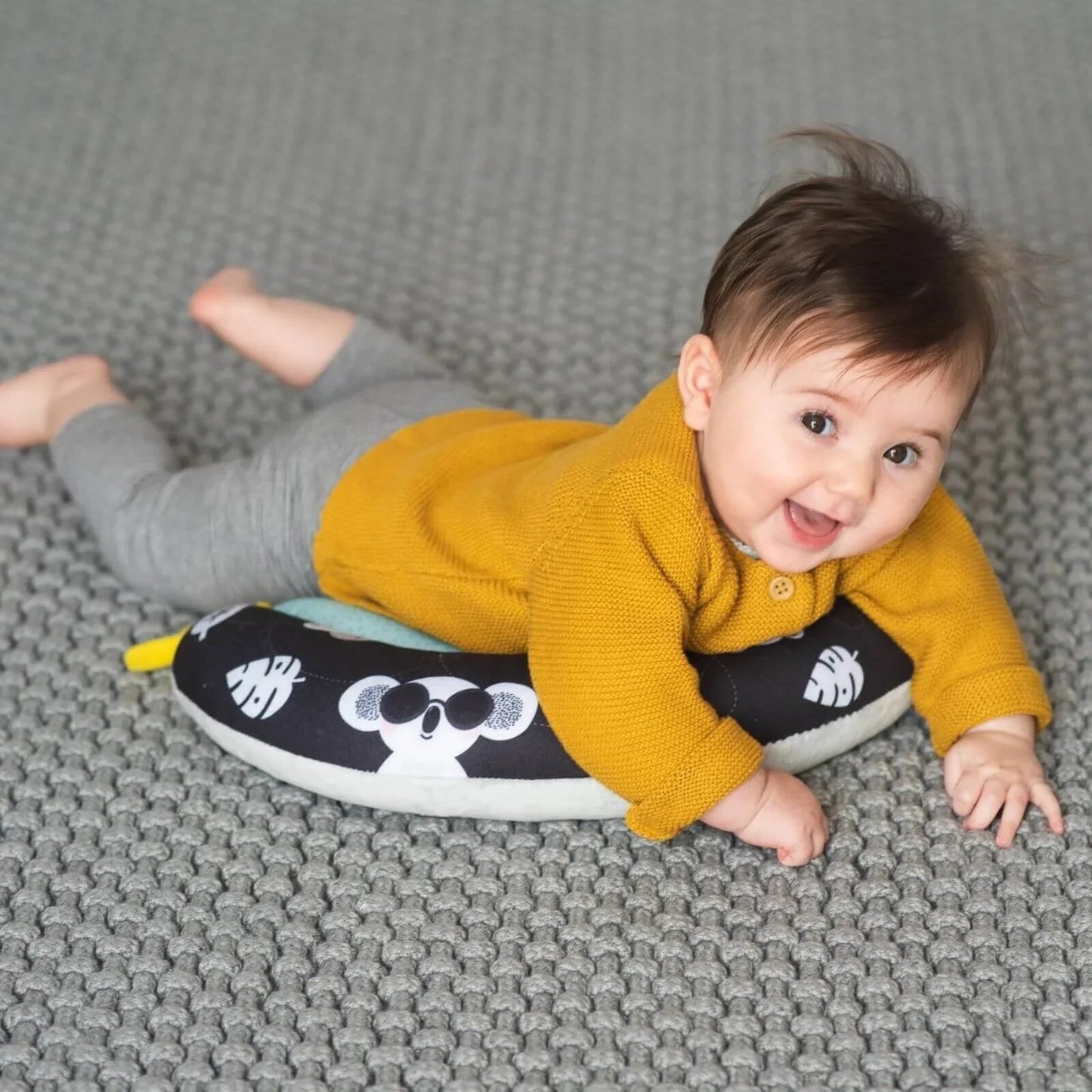 Taf Toys 2 - in - 1 Tummy Time Pillow - mezetto ebebek ebebek