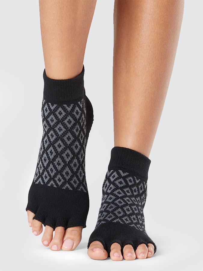 ToeSox Ankle Half Toe Women's Yoga Grip Socks - mezetto Shopify Collective Yoga Studio Store