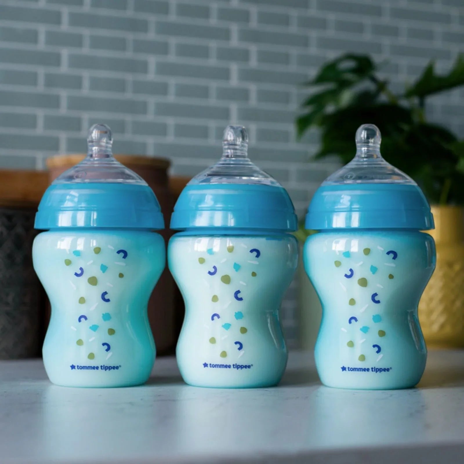Tommee Tippee Advanced Anti - Colic Bottle Sky 260ml Pack of 3 - mezetto ebebek ebebek