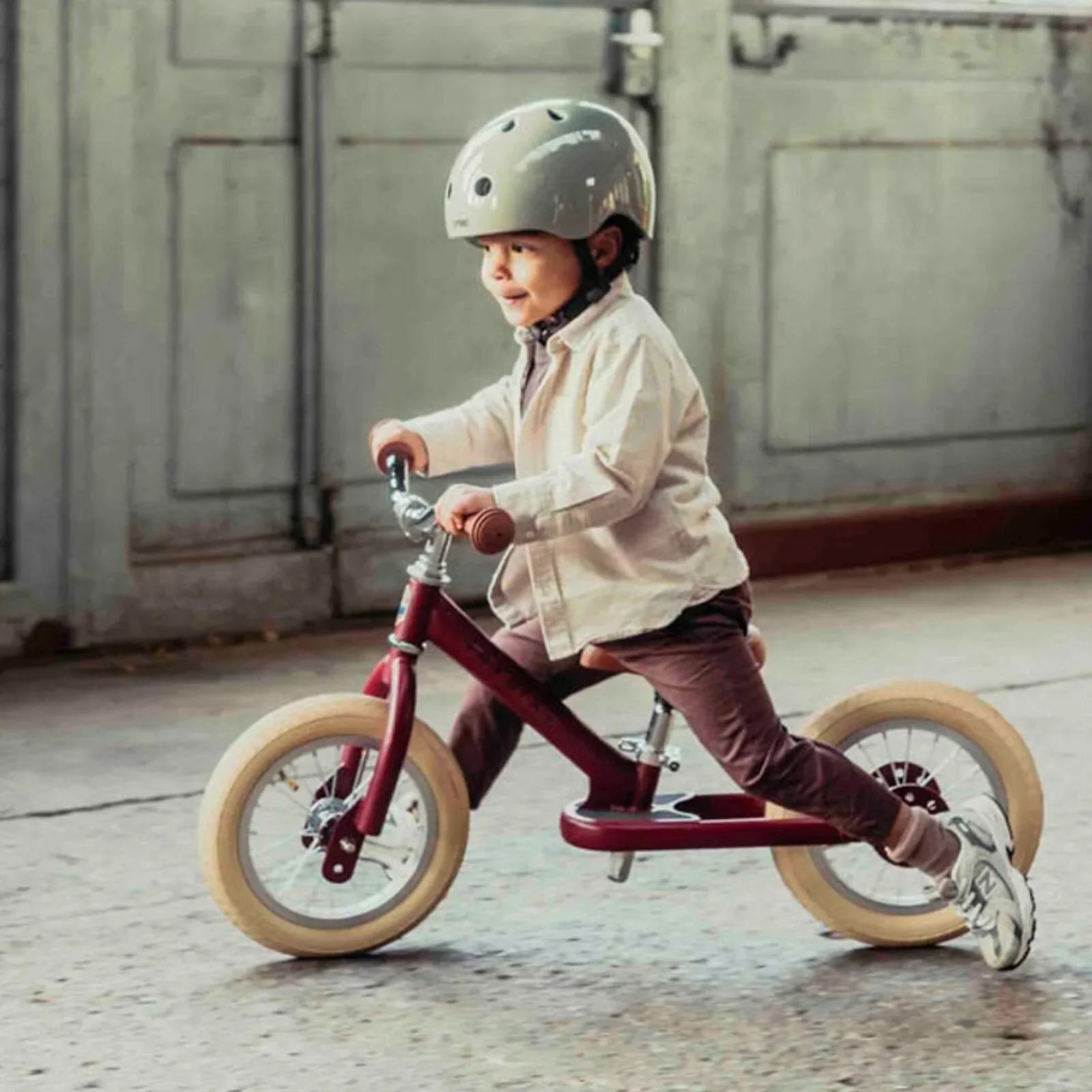 Trybike Matte 2 - in - 1 Balance Trike - Vintage Red - mezetto ebebek ebebek