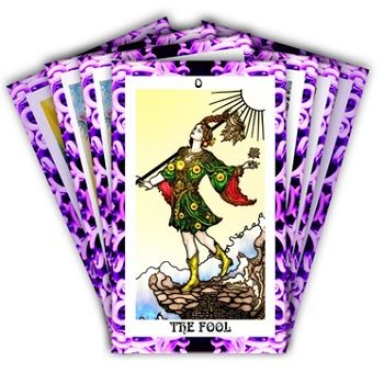 Aryeres Feminen Tarot Kartları - Kırmızı Ada Yayınları Kitap