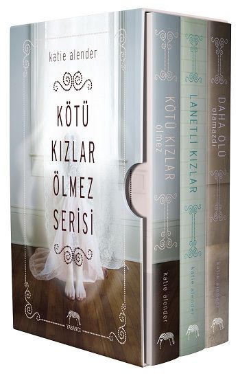 Kötü Kızlar Ölmez Serisi Kutulu Set (Ciltli) - Yabancı Yayınevi Kitap