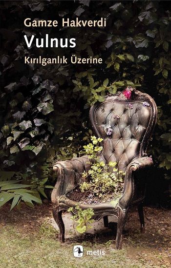 Vulnus - Metis Yayınları Kitap