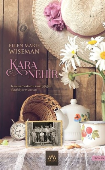 Kara Nehir - Arkadya Yayınları Kitap