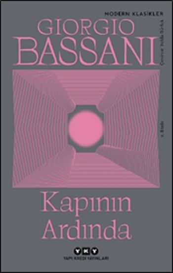 Kapının Ardında - Yapı Kredi Yayınları Kitap
