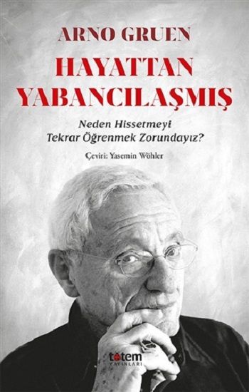 Hayattan Yabancılaşmış - Totem Yayınları Kitap