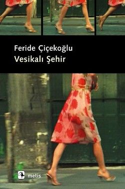 Vesikalı Şehir - Metis Yayınları Kitap