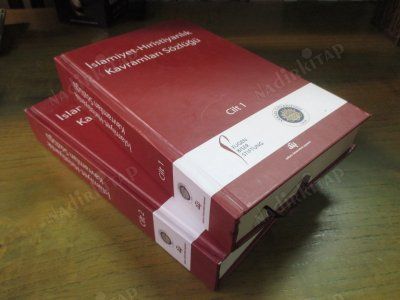 İslamiyet-Hıristiyanlık Kavramları Sözlüğü (2 Cilt) - Ankara Üniversitesi Yayınevi Kitap