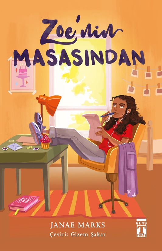 Zoe'nin Masasından - Genç Timaş Kitap