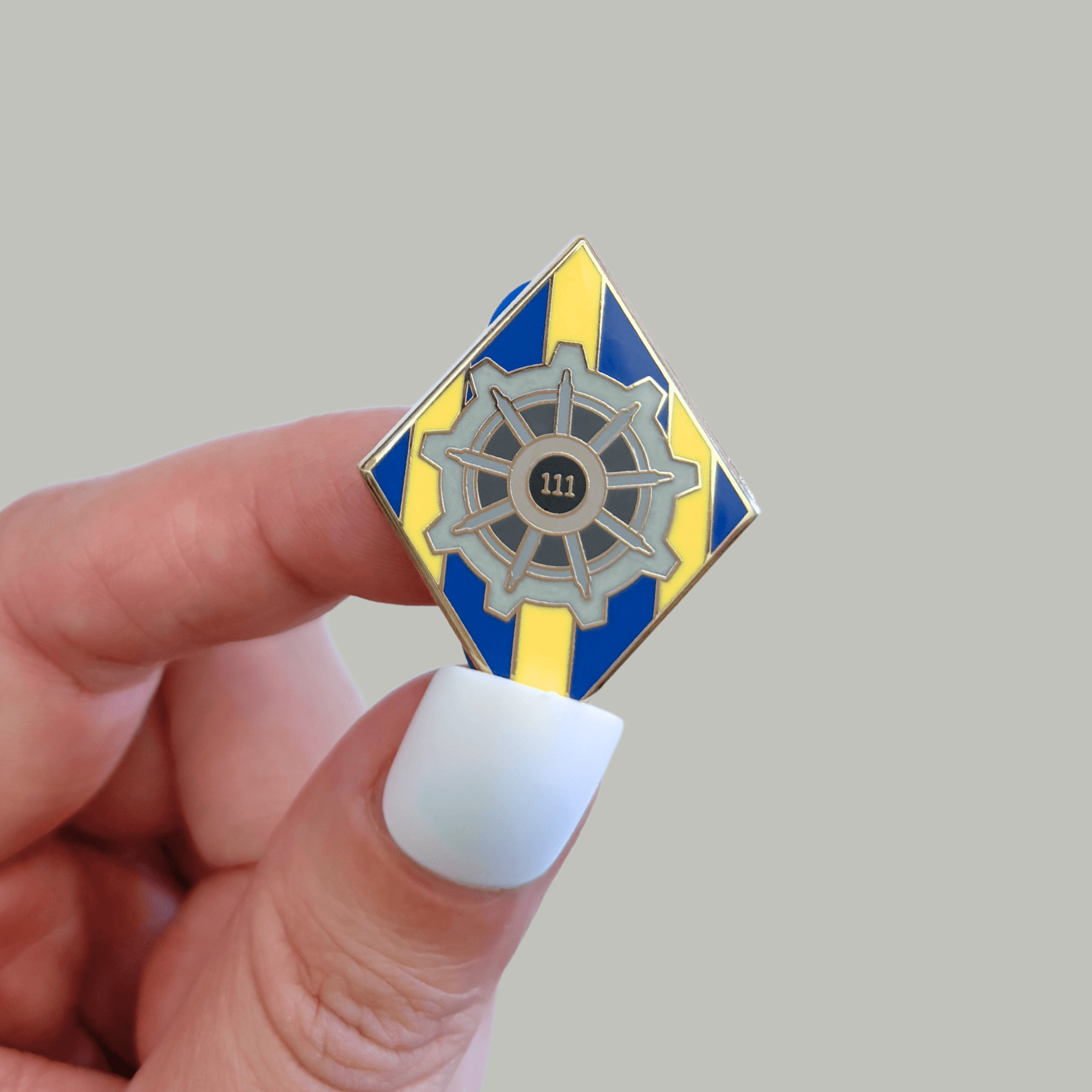 Vault 111 - mezetto Lunamise Lunamise