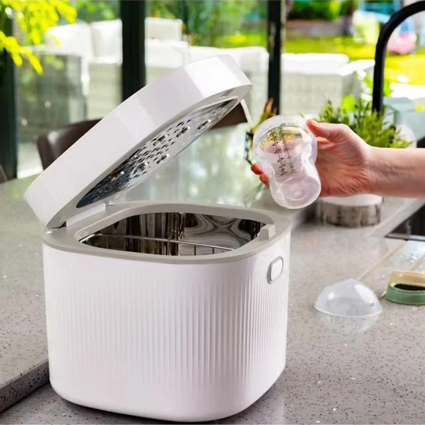 Vital Baby Advanced Pro UV Steriliser & Dryer (3rd Gen) - Arctic White - mezetto ebebek ebebek