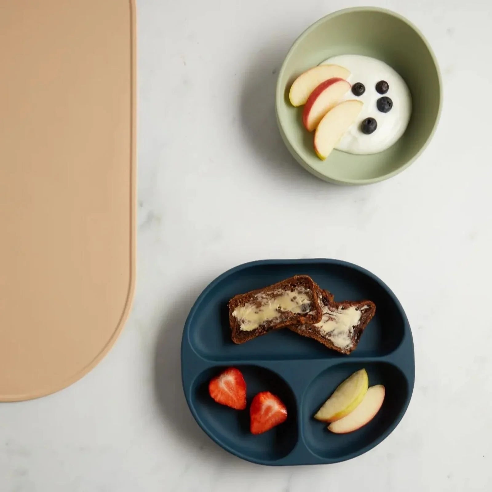 Vital Baby Nourish Silicone Suction Plate - Moody Blue - mezetto ebebek ebebek