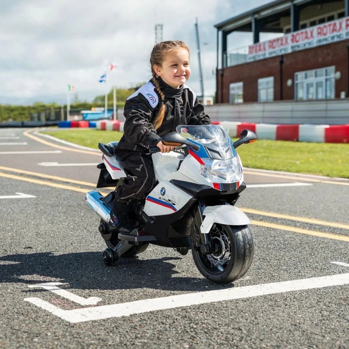 Xootz BMW 12.8V Electric Motorbike Ride On with Lithium Battery - White - mezetto ebebek ebebek