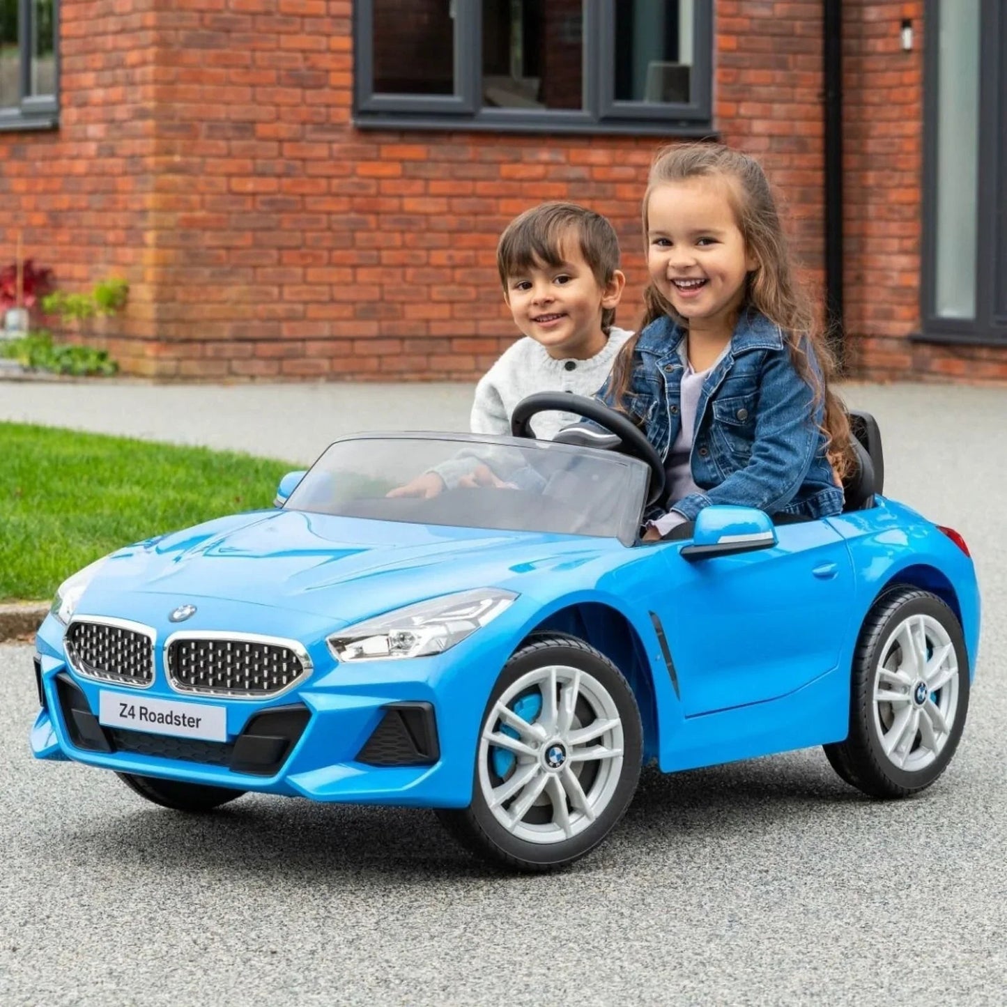Xootz BMW Z4 12v Electric Ride - On Blue - Blue - mezetto ebebek ebebek