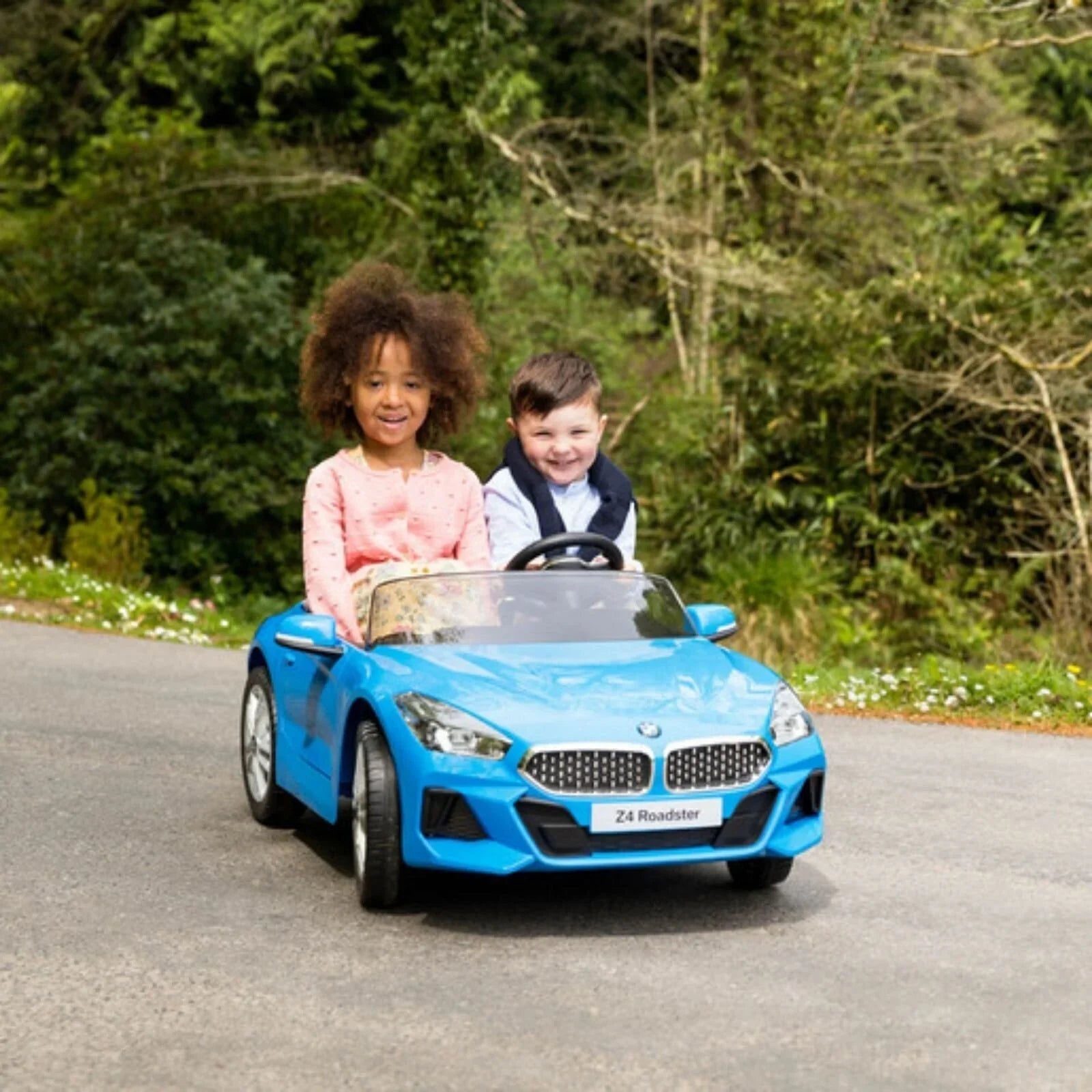 Xootz BMW Z4 12V Electric Ride On with Lithium Battery - Blue - mezetto ebebek ebebek
