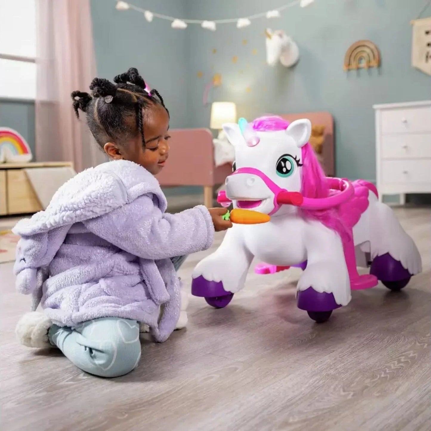 Xootz Magical Unicorn 6V Electric Ride On - White - mezetto ebebek ebebek