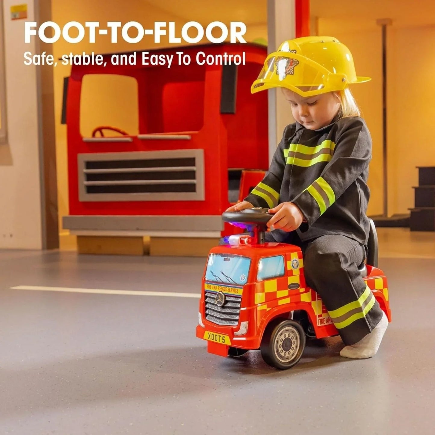 Xootz Mercedes - Benz Fire Engine Foot - to - Floor Ride On - Red - mezetto ebebek ebebek