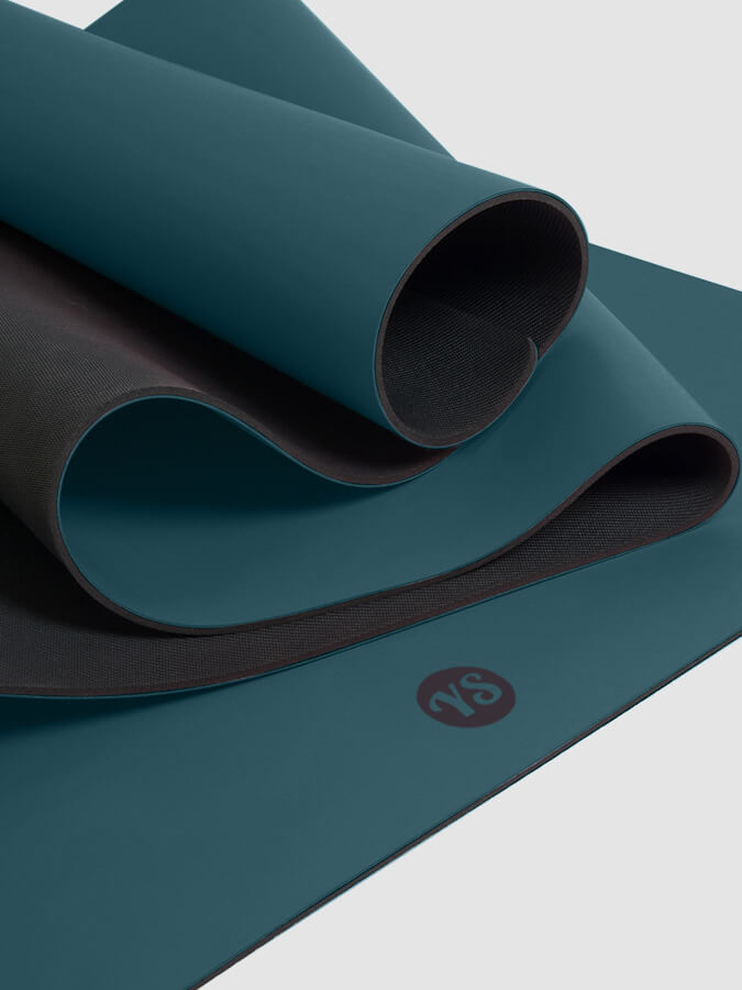 Yoga Studio Grip Yoga Mat 4mm - mezetto Shopify Collective Yoga Studio Store