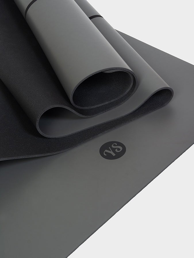 Yoga Studio The Grip Alignment Yoga Mat 4mm - mezetto Shopify Collective Yoga Studio Store