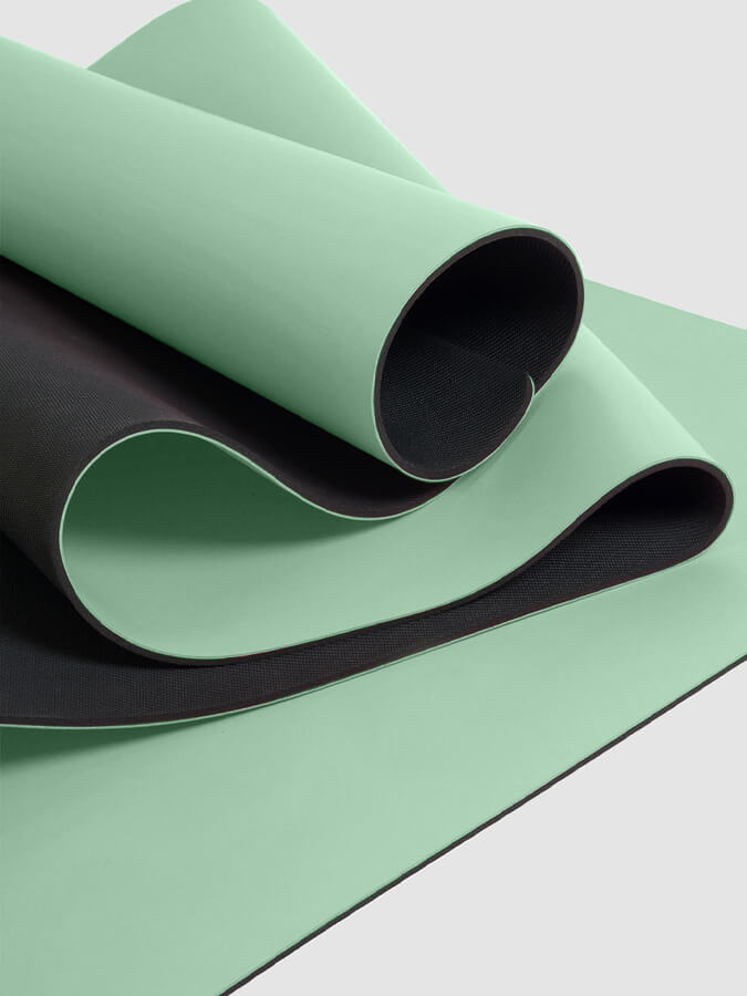 Yoga Studio The Grip Unbranded Yoga Mat 4mm - mezetto Shopify Collective Yoga Studio Store