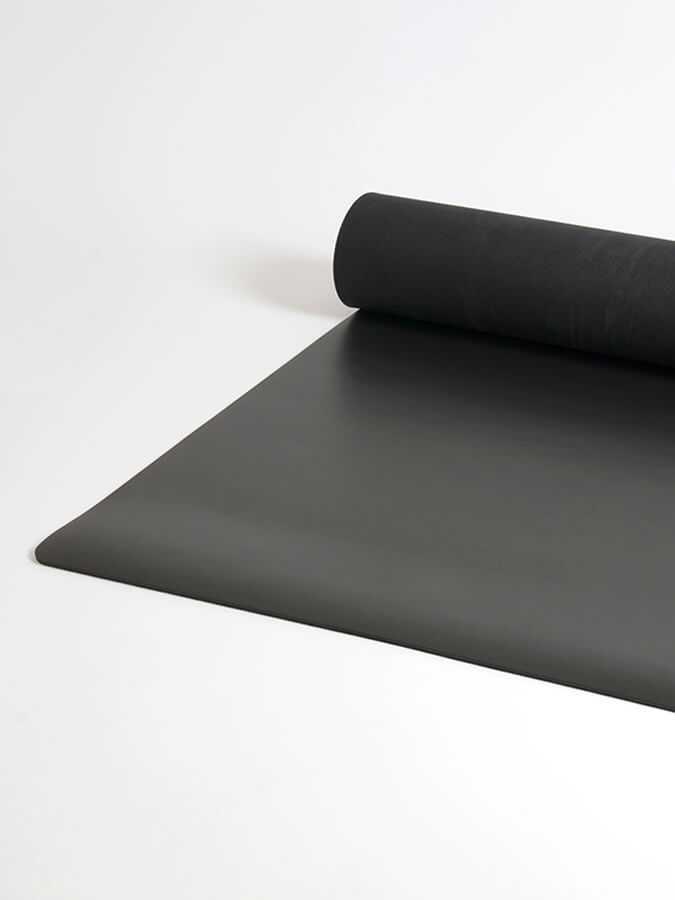 Yoga Studio The Grip Unbranded Yoga Mat 4mm - mezetto Shopify Collective Yoga Studio Store