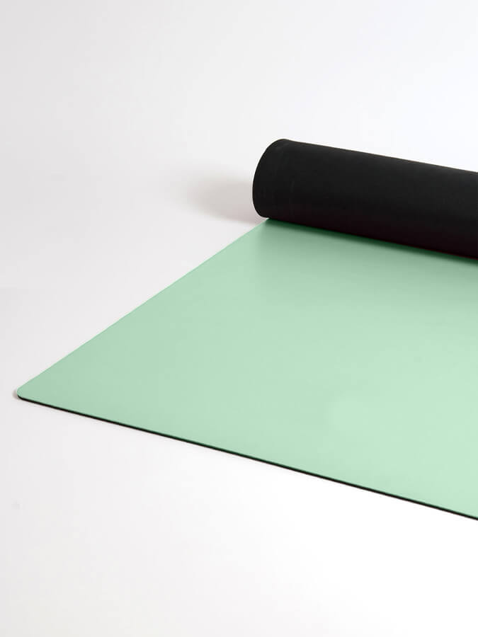 Yoga Studio The Grip Unbranded Yoga Mat 4mm - mezetto Shopify Collective Yoga Studio Store